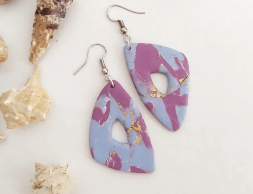 Marble-look earrings made from FIMO